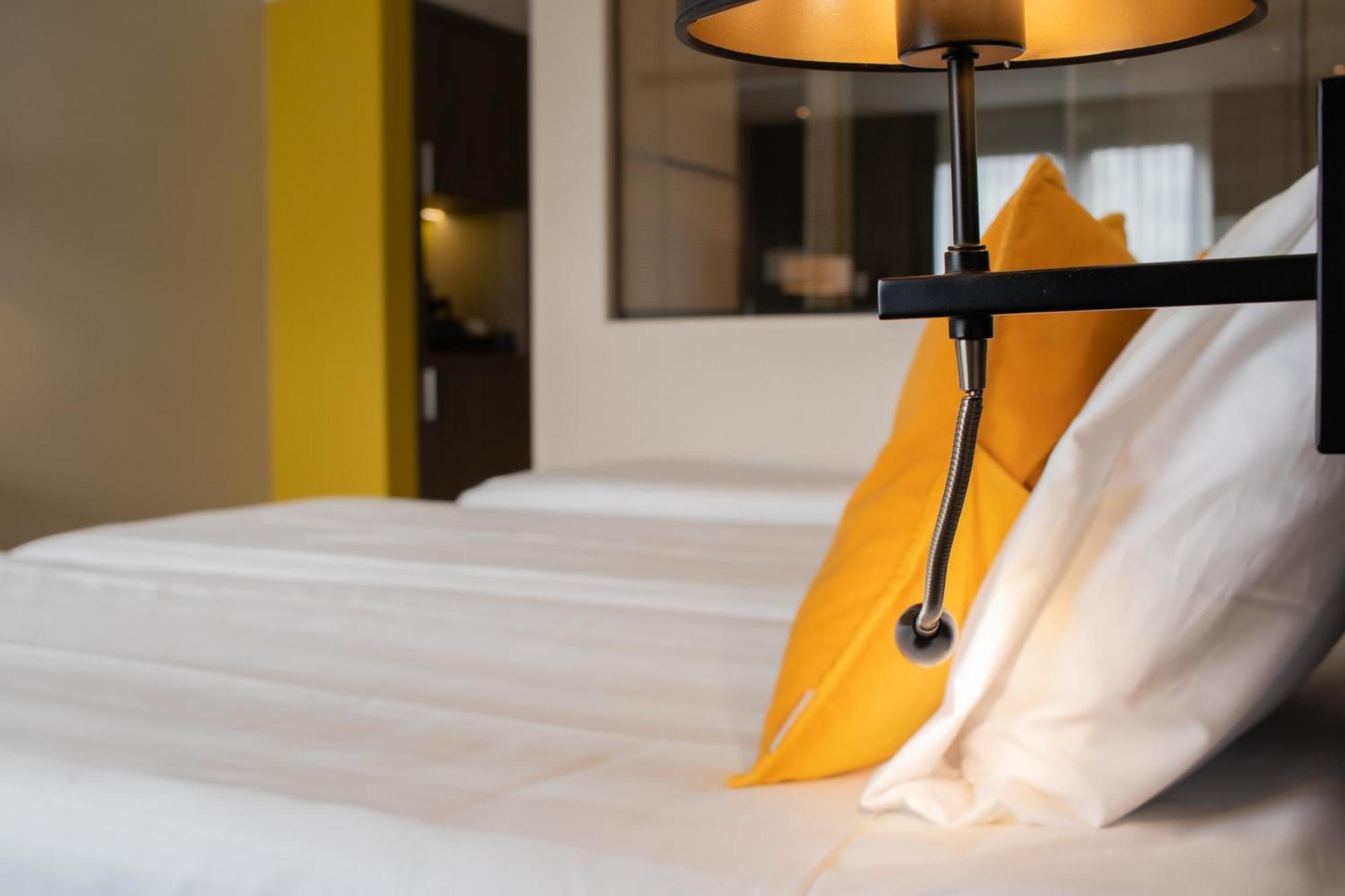 ฟาน แดร์ ฟอล์ก โฮเต็ล เฮร์เลน Hotel เฮร์เลิน ห้อง รูปภาพ